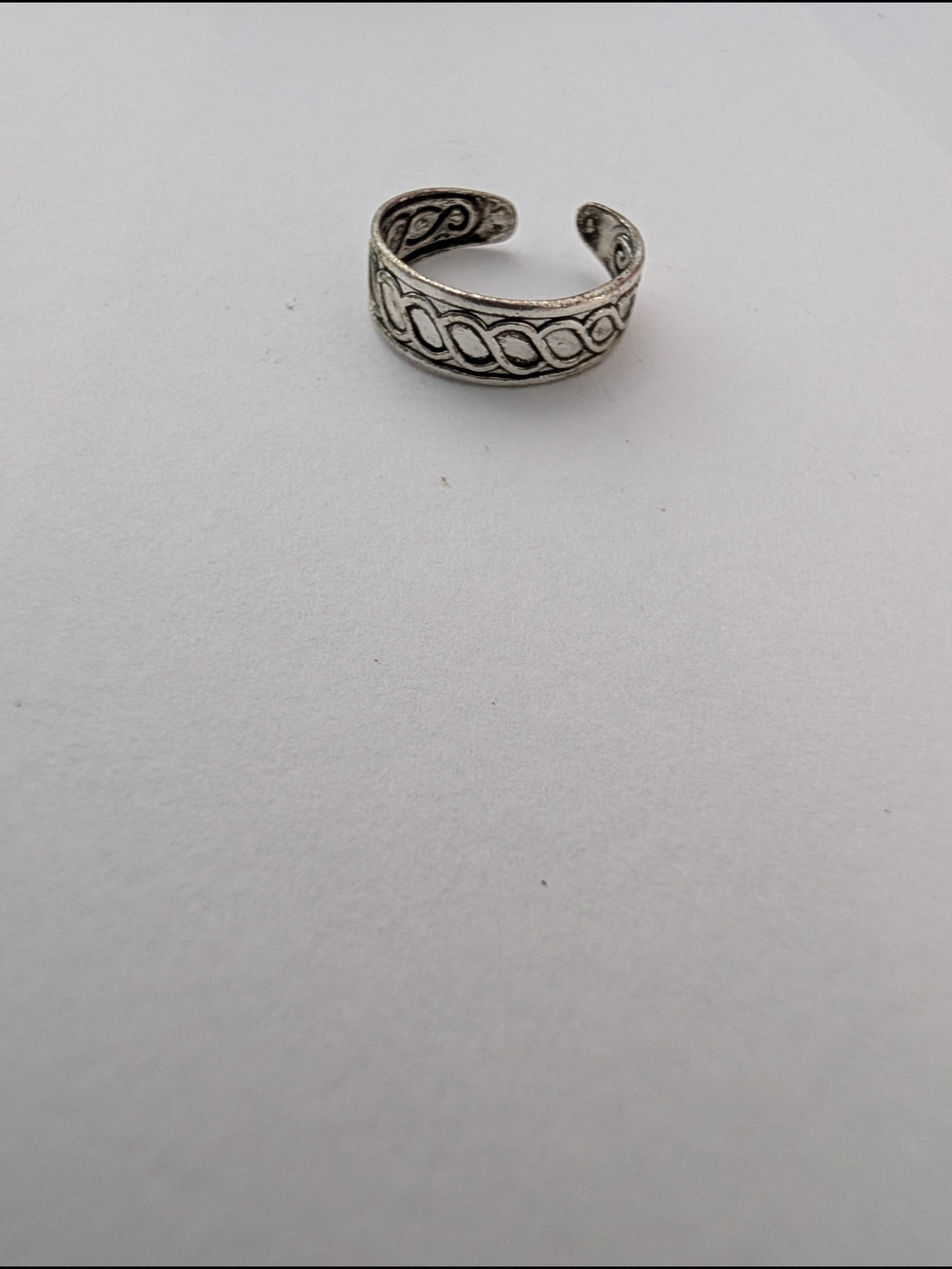 Silver Patterned Band Ring - Adjustable - Picture 2 of 3